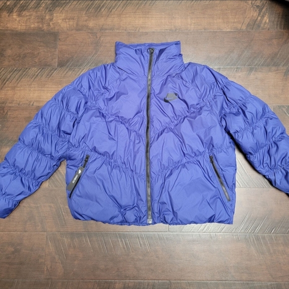Nike Sportswear Puffer Jacket Women's Large - Picture 1 of 6
